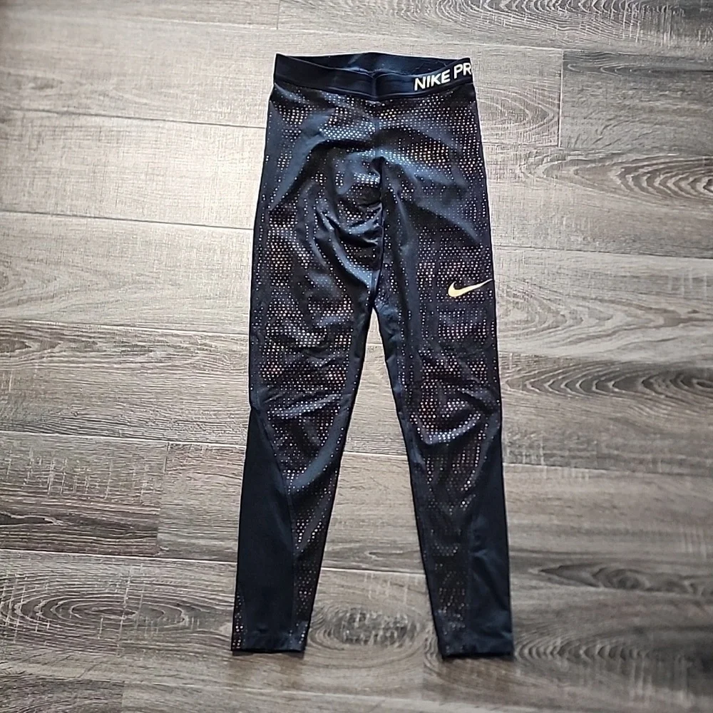 🌴 Nike DRI-FIT Leggings 🌴